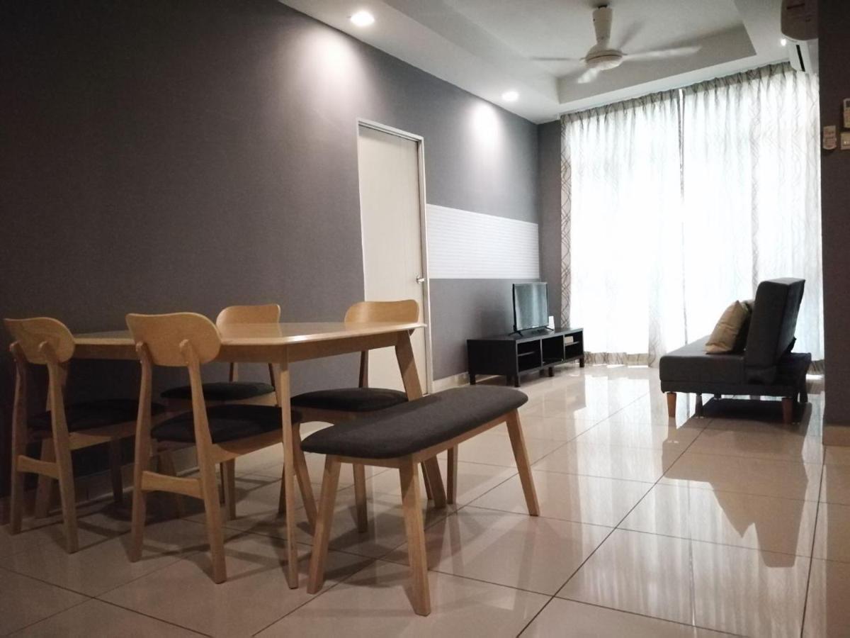 Central Residence Homestay2 @ Sungai Besi, Kuala Lumpur Eksteriør billede